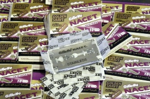 Gillette NACET STAINLESS *Seconds*